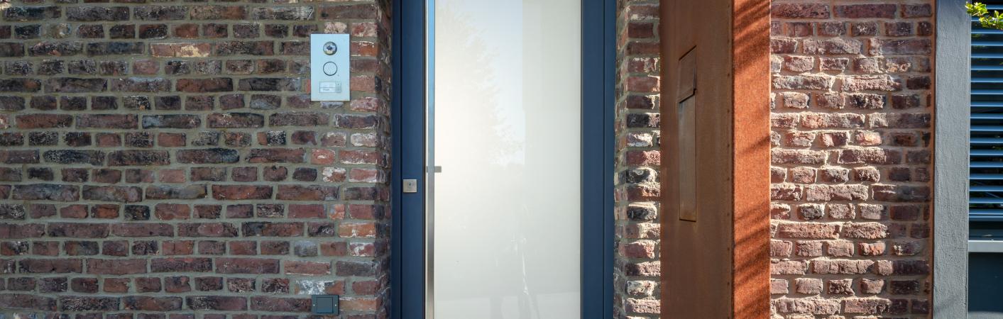 Glas-Haustür in anthrazit